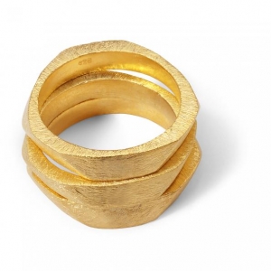 Faceted Bands Classic Trio Gold